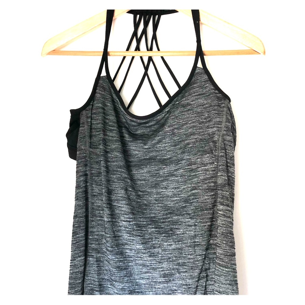 Lululemon 2-in-1 tank with built in bra